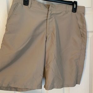 Chaps khaki shorts dry fit
